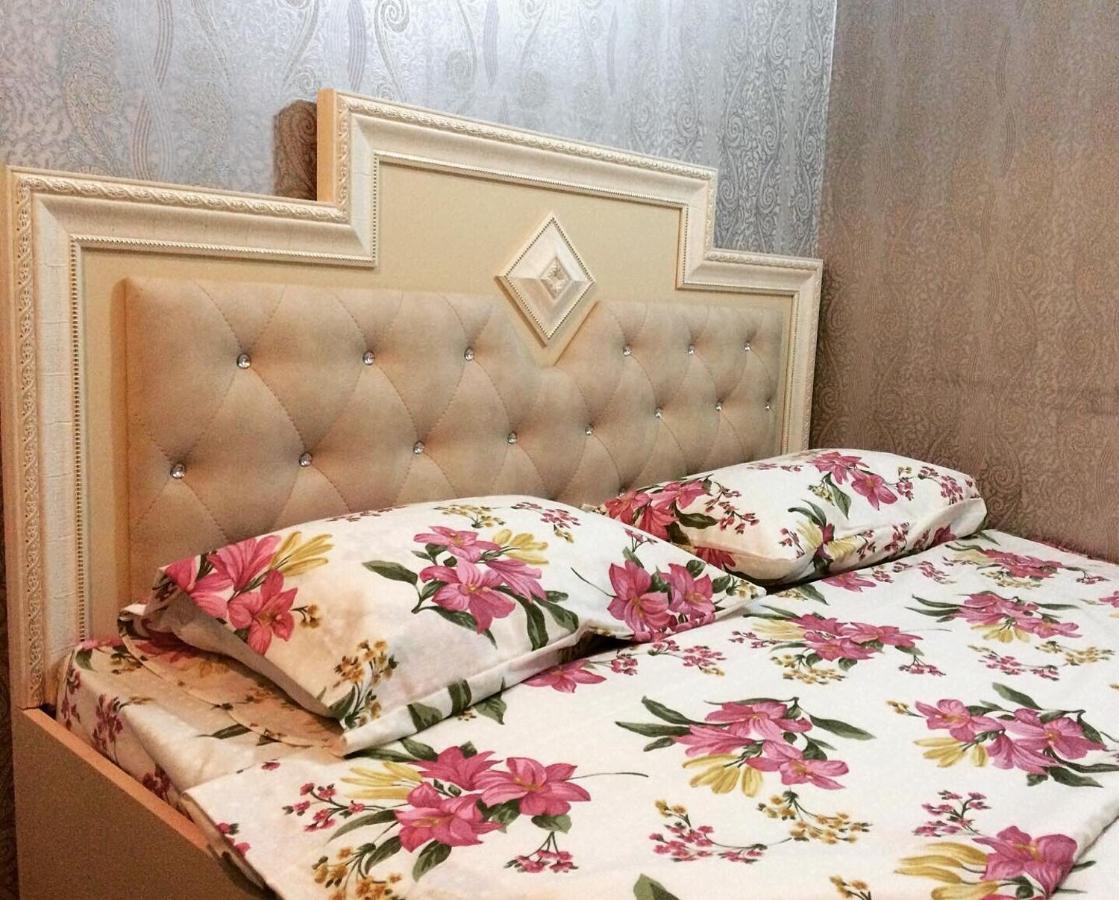 Crystal Villa Hotel Yerevan Ngoại thất bức ảnh